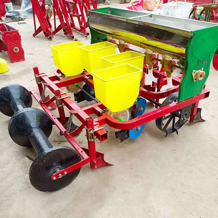 棉花花生起垄播种机新疆拖拉机带四垄八行花生精播机可带滴灌喷药