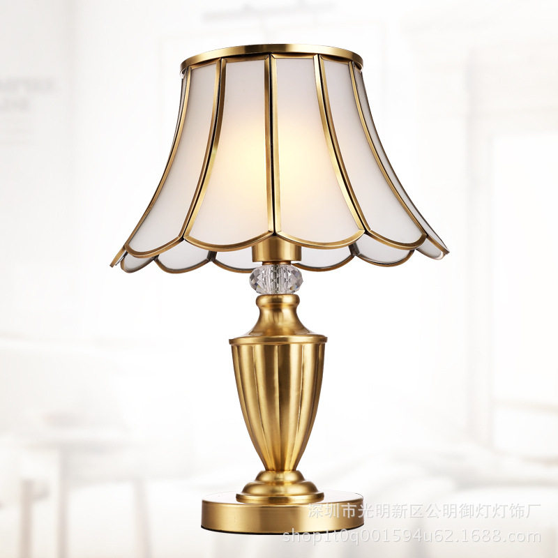欧式全铜台灯卧室床头灯 结婚台灯温馨简欧客厅纯铜装饰创意台灯