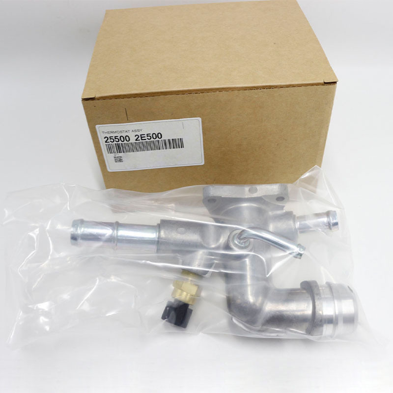 255002E500适用于现代图森起亚2.0L15-21发动机冷却液出水口