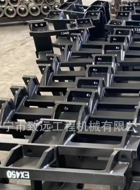 SK挖机250 260 270 330 350 380 460 480 500引导轮前叉 ，护链器