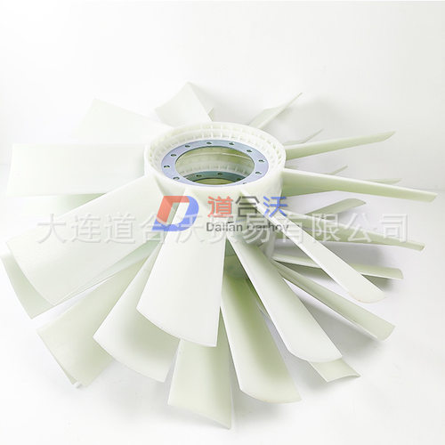 BF6M1013FC发动机上的风扇叶片04227313 04224348
