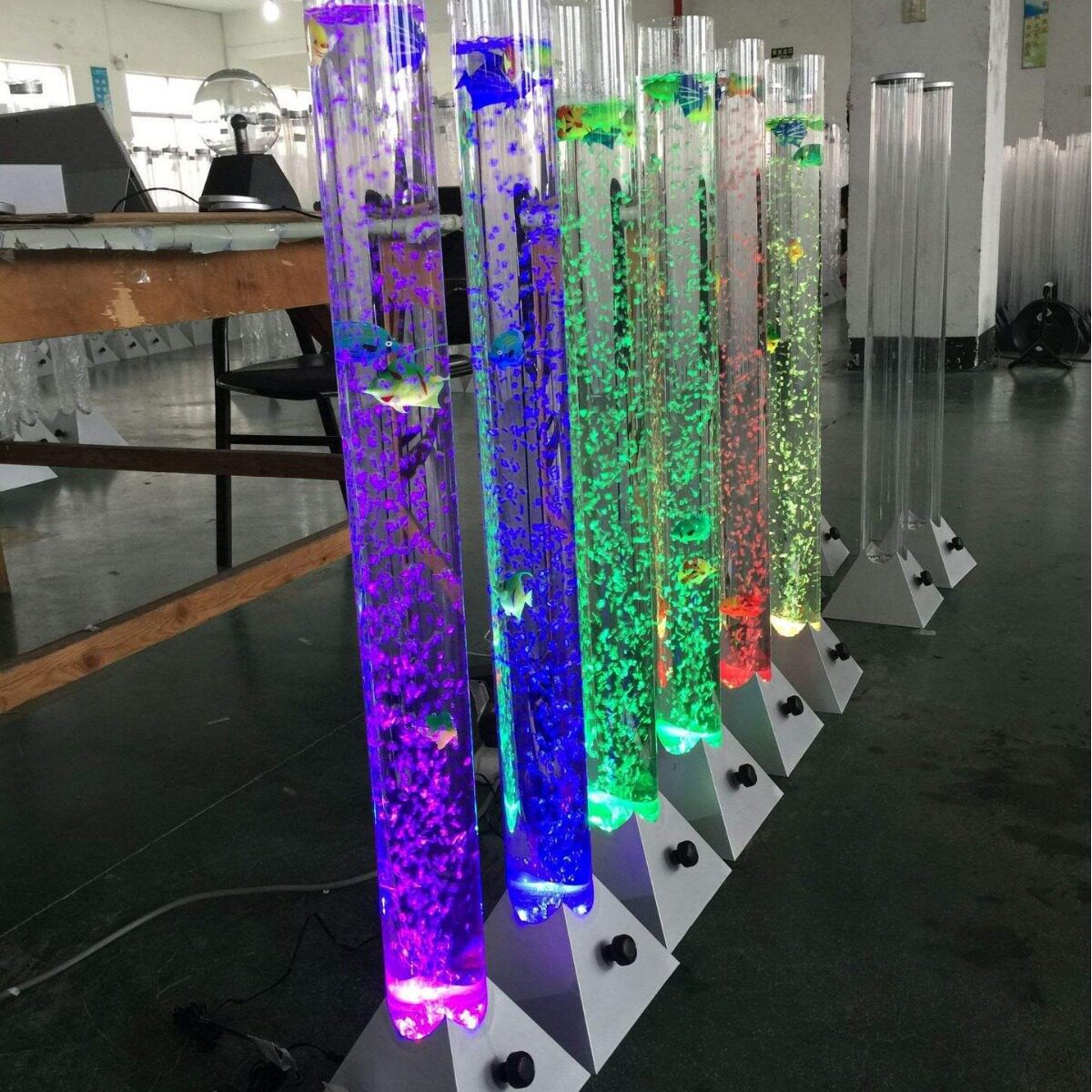 厂家直销家居婚庆装饰LED时尚水晶路引水柱灯量大从优