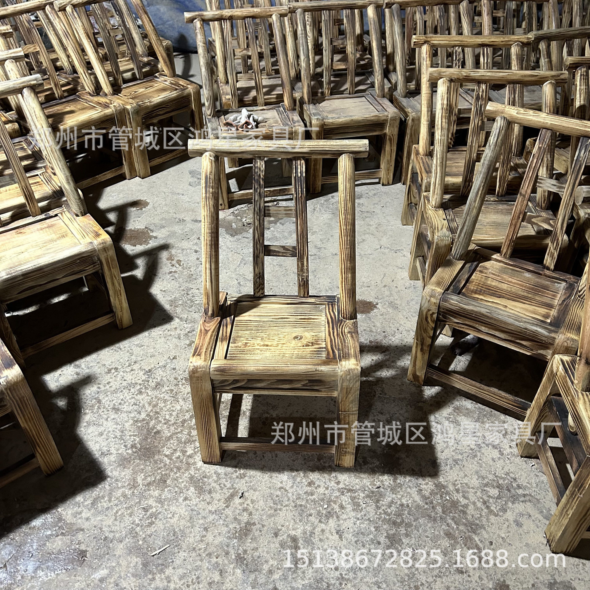 复古做旧实木地摊桌市井风餐饮饭店地摊烧烤火锅桌椅仿古实木桌