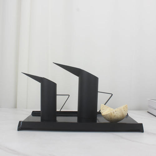 现代简约金属黑色喷砂尖嘴水壶摆件陈设样板酒店民宿房展厅餐厅柜