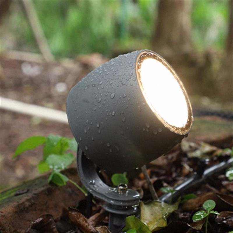 刻为太阳能射灯地插p式户外防水草地花园灯室外庭院地灯照树灯