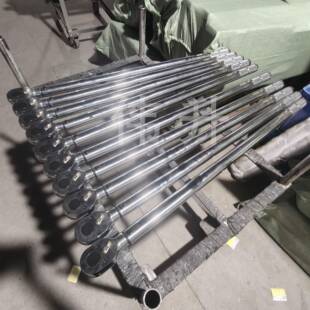 手动扭力扳手28-76kg工业级可调节扭矩扳手WSTG-760机械厂用