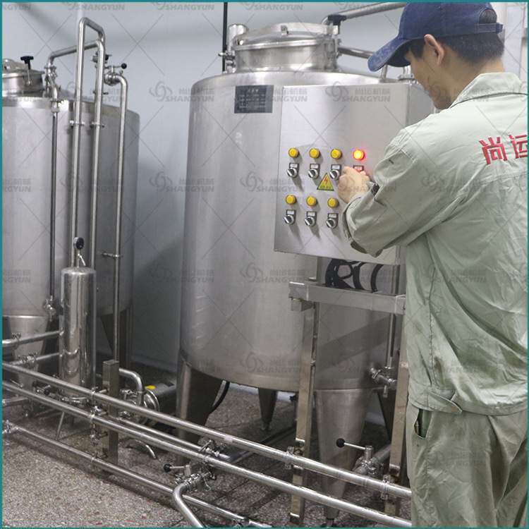番茄汁饮料生产线 果蔬饮料灌装机 饮料机械 鲜榨果汁生产设备