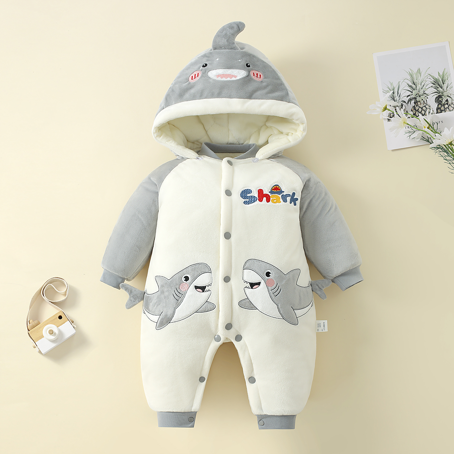 秋冬季婴儿连体棉衣加绒加厚新生儿保暖哈衣外出服宝宝爬服珊瑚绒