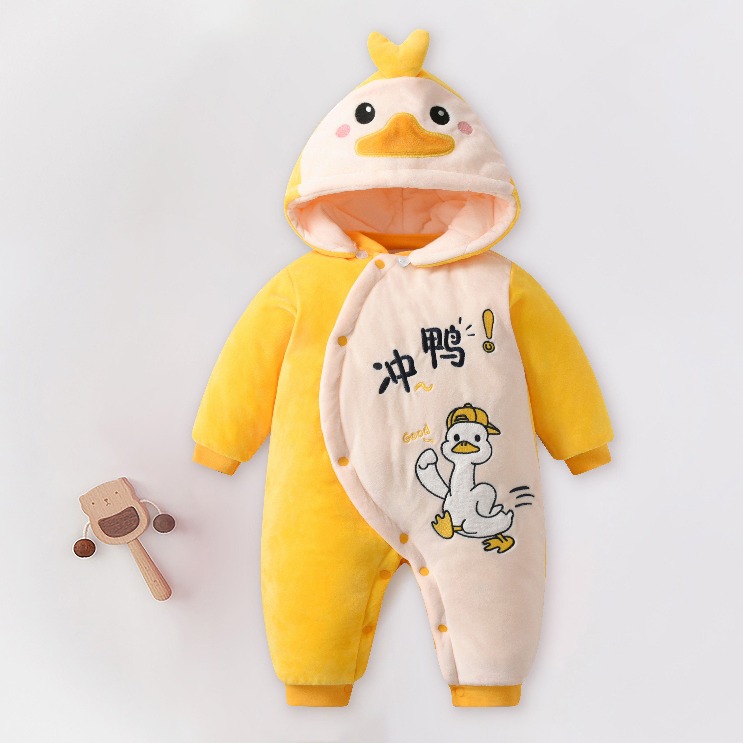 冬季新生儿连体衣加绒加厚宝宝哈衣爬服夹棉婴儿外出服珊瑚绒冬装