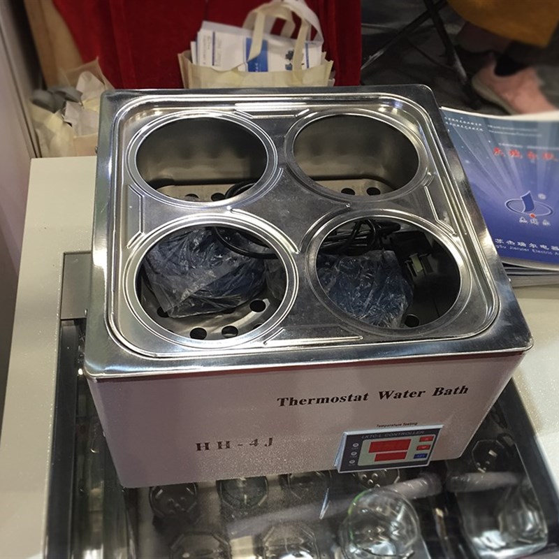 。数显高精度恒温水浴锅(0.1)HH-1J/2J/J/4单孔双孔四孔六