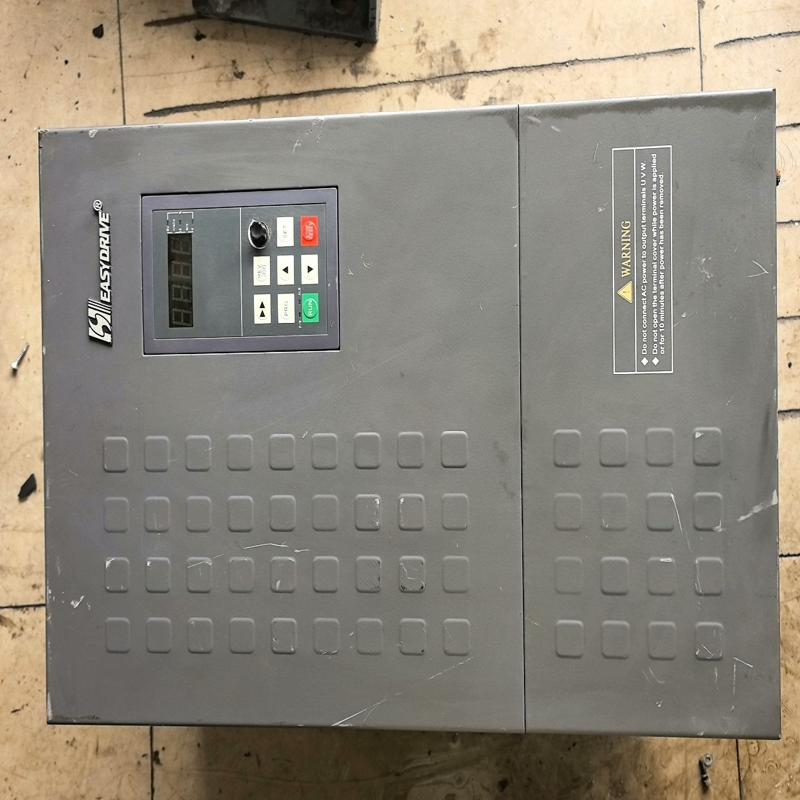 议价易驱变频器CV3100，22kw，功能没问题，成色如图