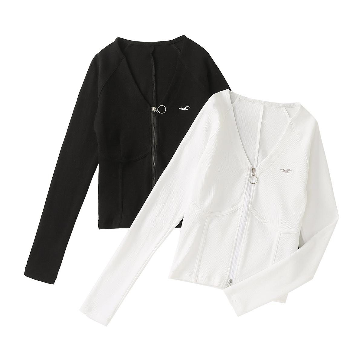 小海鸥新款纯欲风V领长袖外套