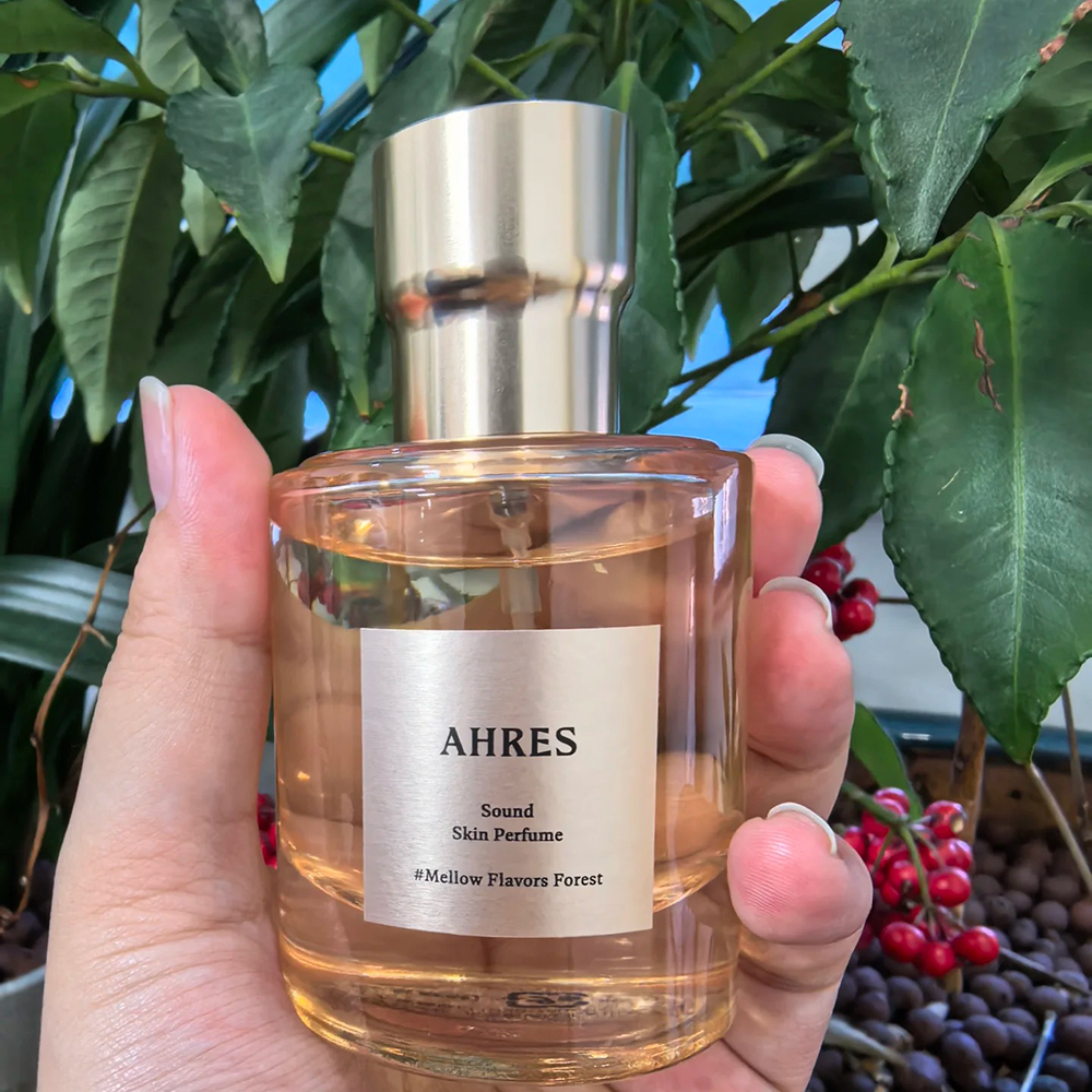 日本限定AHRES香水试香小样SAYU