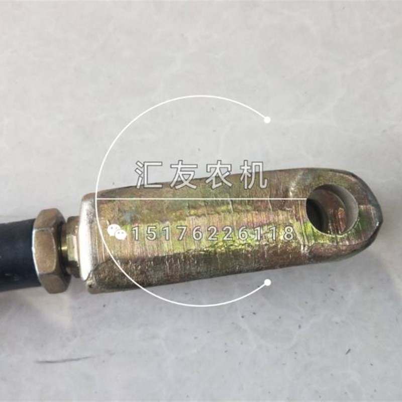 福田雷沃欧豹M554 704 804-BA 提升连杆 斜拉杆 侧拉杆