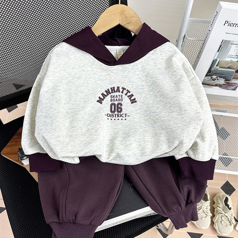 儿童套装男童秋天秋季时髦帅气婴儿外套卫衣三件套男孩春秋宝宝秋