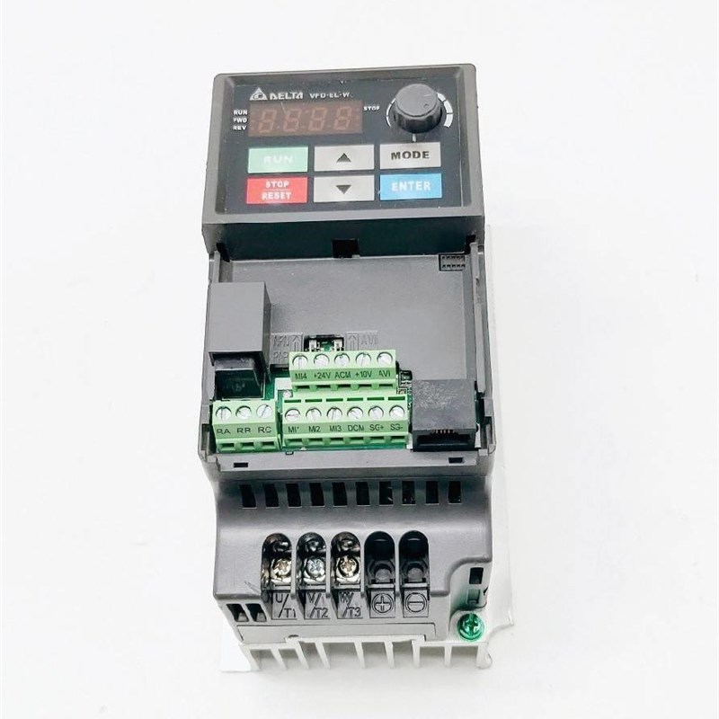 VFD007EL43W台达变频器0.75KW380V已拉电机