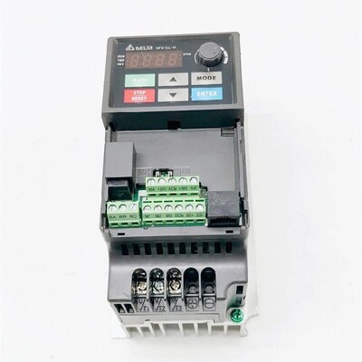 VFD007EL43W台达变频器0.75KW380V已拉电机