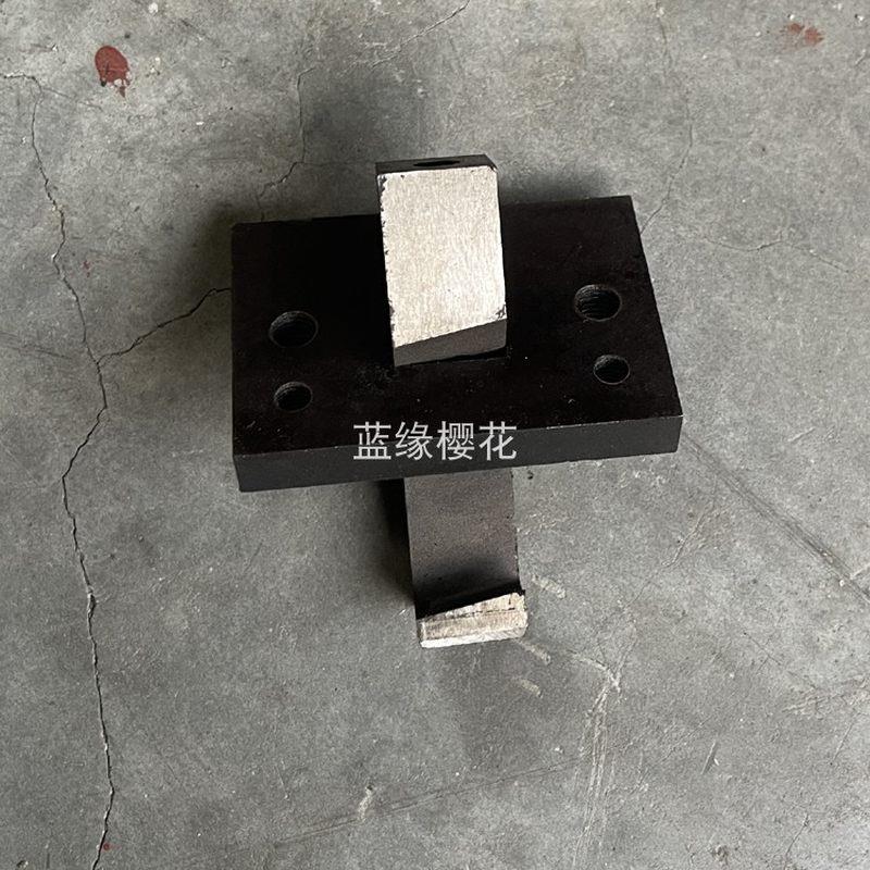 20极简框玻璃衣柜门整体橱柜铝框拉手气动冲孔器打孔冲孔铰链模具