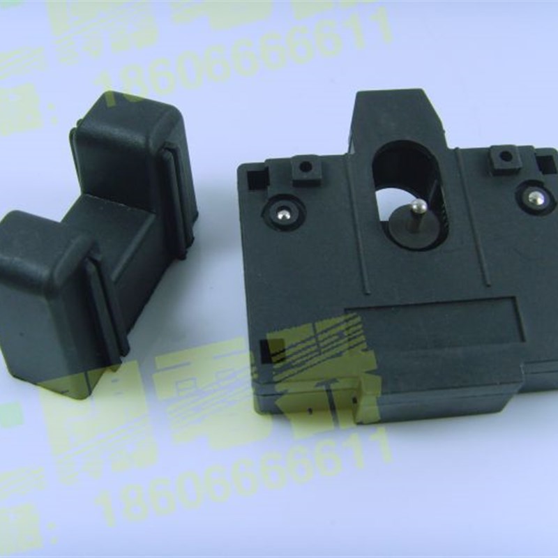 。CJX2 LC1 09-32 交流接触器配件 机械联锁 机械连锁机构 互锁机