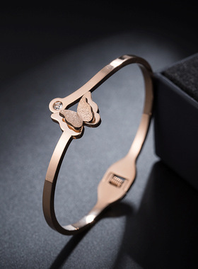 韩国饰品简约蝴蝶手镯女18K玫瑰金手环钛钢开口情侣首饰