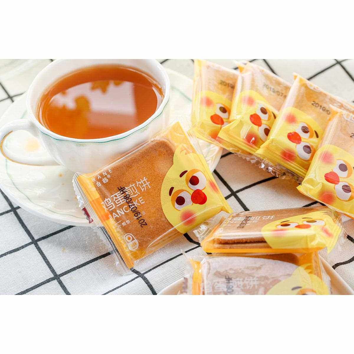 白鹤鸡蛋煎饼干酪蛋糕休闲食零食品解馋怀旧小吃整箱早餐散装