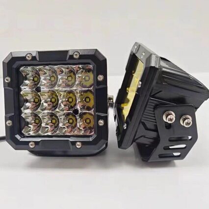 新款越野车4寸方形射灯坦克300前杠灯A柱射灯摩托车LED辅助大灯