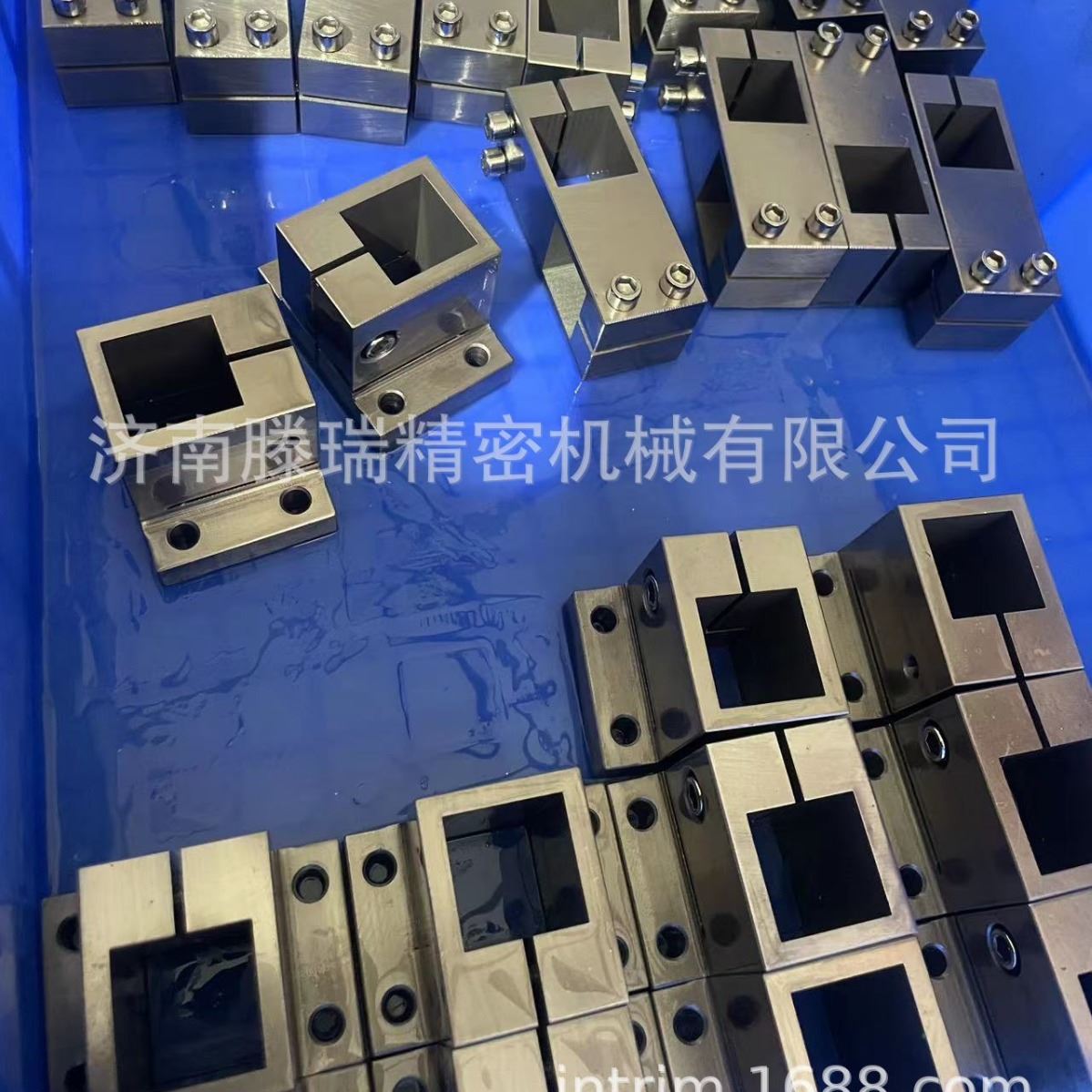 方孔底座固定夹，CLQNM25，CLQNM20,CLQBM20,CLQBM25,CLQB25,