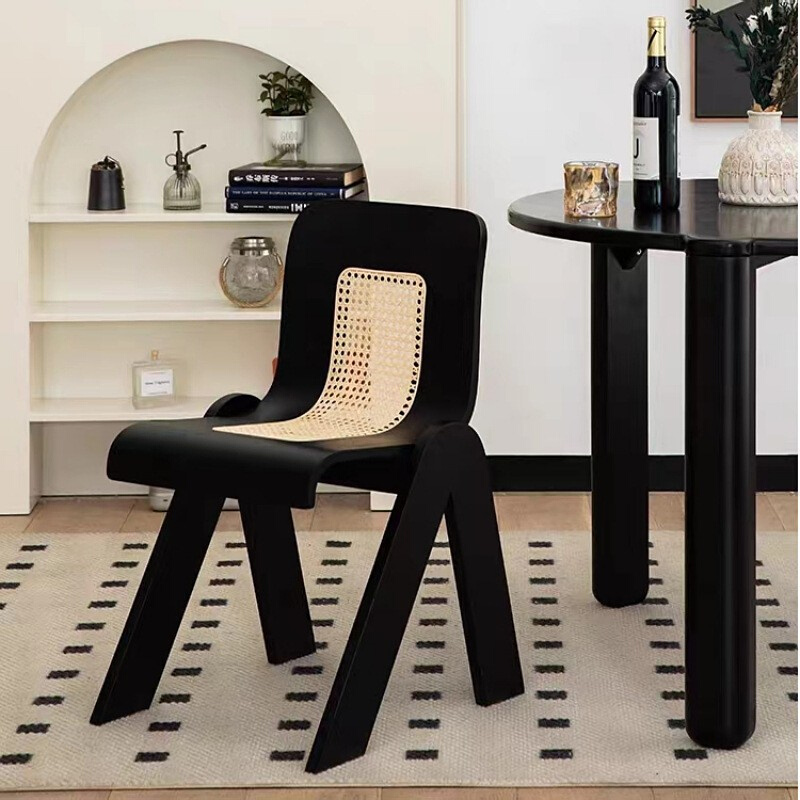 高端中古风设计感家用小型实木藤编靠背餐椅法式轻奢卧室梳妆椅子