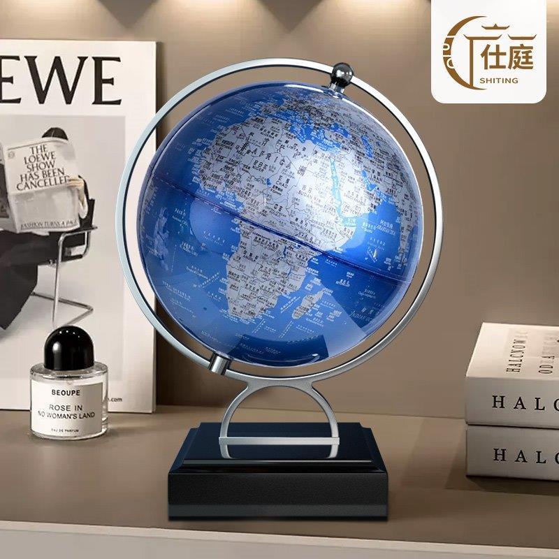 地球仪摆件轻奢高档电视柜酒柜书桌欧式暴力熊办公商务家居装饰品
