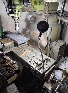 低压强磁吸LED机床工作台灯VVVV通用W超亮带开关可弯曲