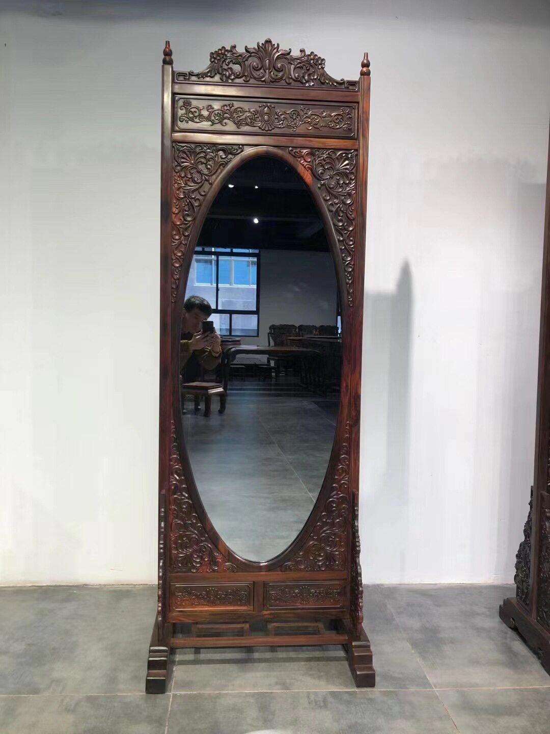 南美红酸枝微凹黄檀雕花落地镜化妆换衣镜仿古典新中式红木家具
