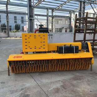 车载式道路除雪滚刷高速公路自带动力积雪除雪刷不伤路面扫雪机