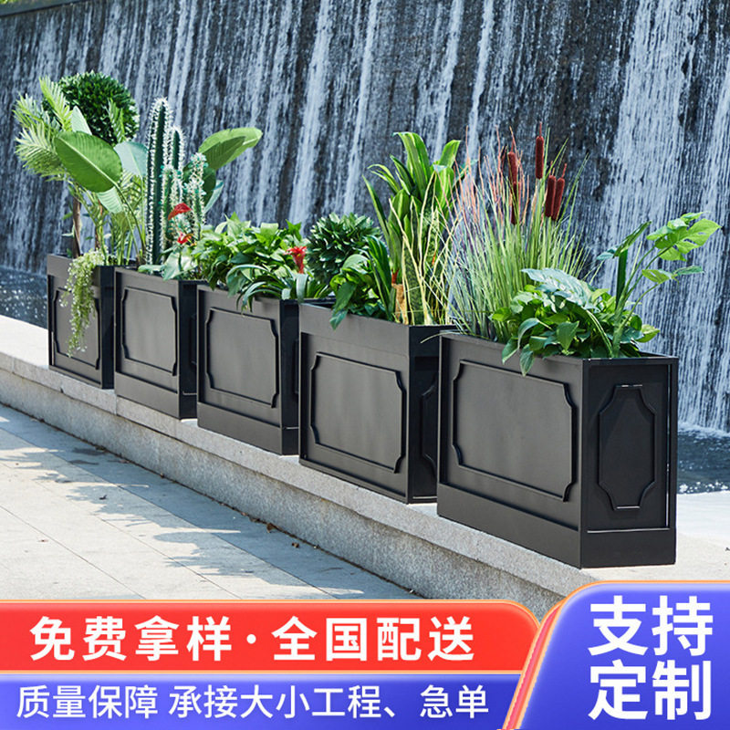 商业街广场楼顶隔断花箱