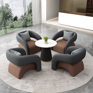 轻奢现代高端球房一桌四椅休息椅酒店大厅会客接待商务洽谈沙发椅