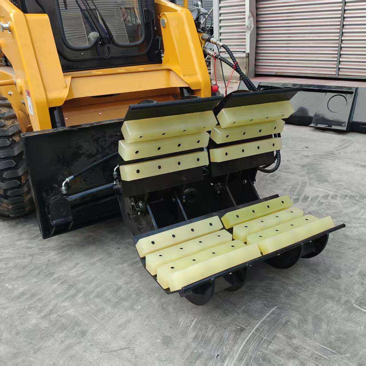 供应滑移装载机属具吹雪机平板夯实器圆盘拓荒机筛漏网斗