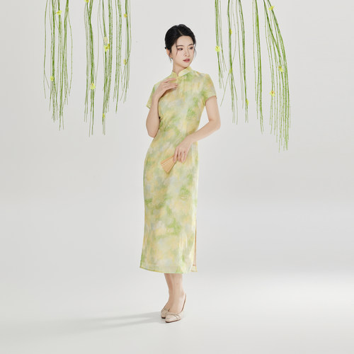 织造司[拂春风]新中式绿色旗袍女夏2026新款油画连衣裙子日常可穿