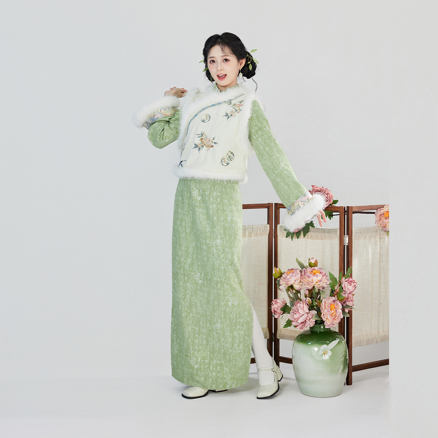 织造司琼花玉瓶【10/31 20点开售包邮】绣花马甲旗袍连衣裙女秋冬