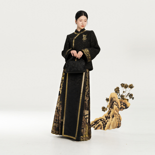 织造司×广东省博物馆联名走秀款 立领外套织金马面裙 龙舟争渡