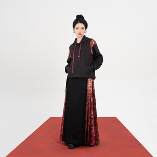 织造司[如芒在鹿]过年穿搭新中式国风红色妆花连帽卫衣女配马面裙