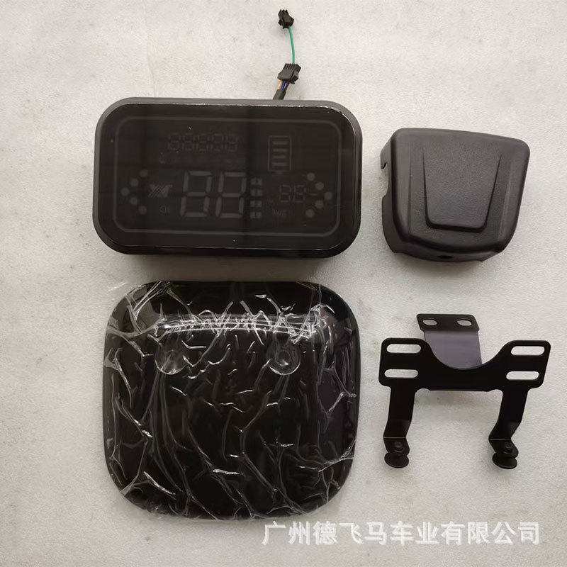 电动车009罩疆挡风玻璃配件