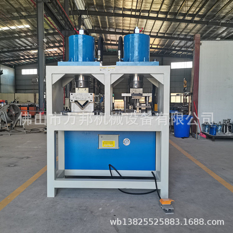 角钢槽钢液压冲孔机重型角铁冲床打孔机圆管H型钢脚手架冲弧压花