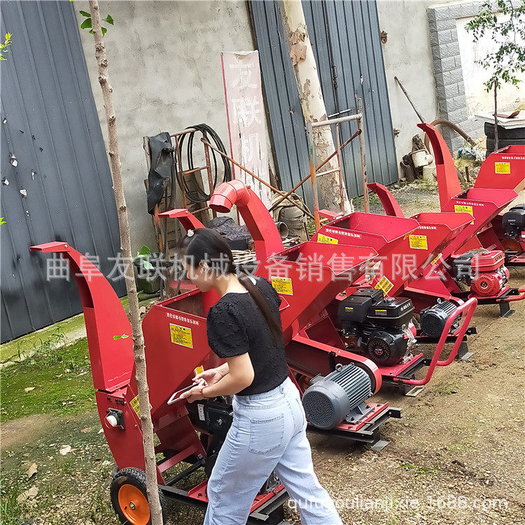 果园修剪枝条碎枝机 移动式竹子秸秆切片机 道路树枝枝条粉碎机,电子元器件市场,电线扎带/束线带,淘宝优惠券,粉丝福利购,淘宝优惠卷