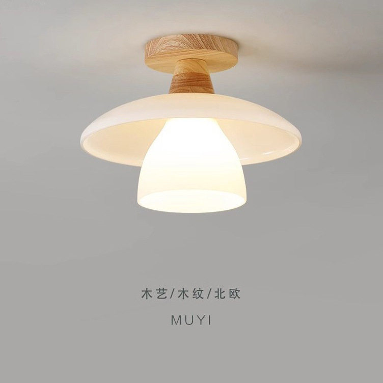 北欧创意原木色玻璃吸顶灯日式简约玄关过道吸顶灯衣帽间阳台灯具