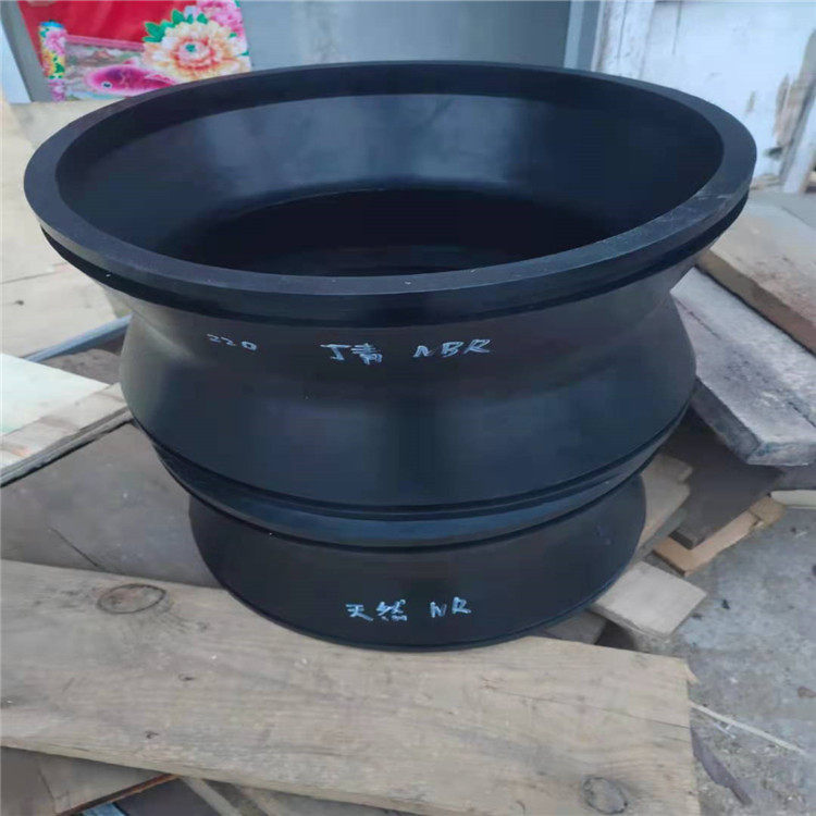 厂家专业批发管路硅胶套耐磨天然胶套丁青耐油胶套设备保护胶套