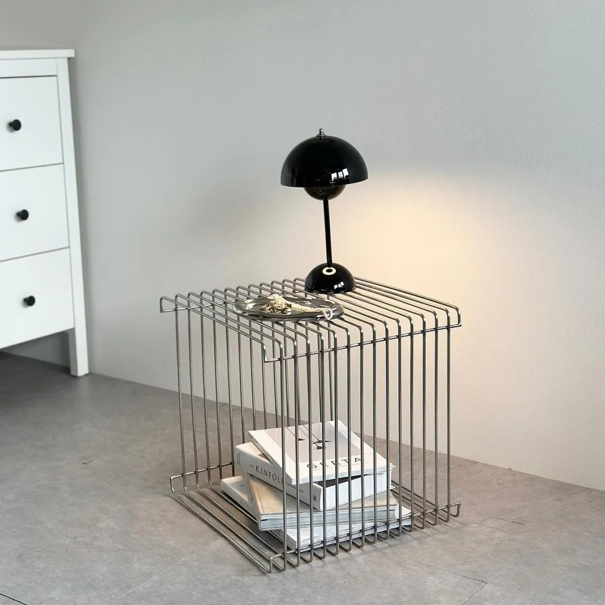 中古风不锈钢铁艺边几组合极简铁艺线条茶几书报架简约边几