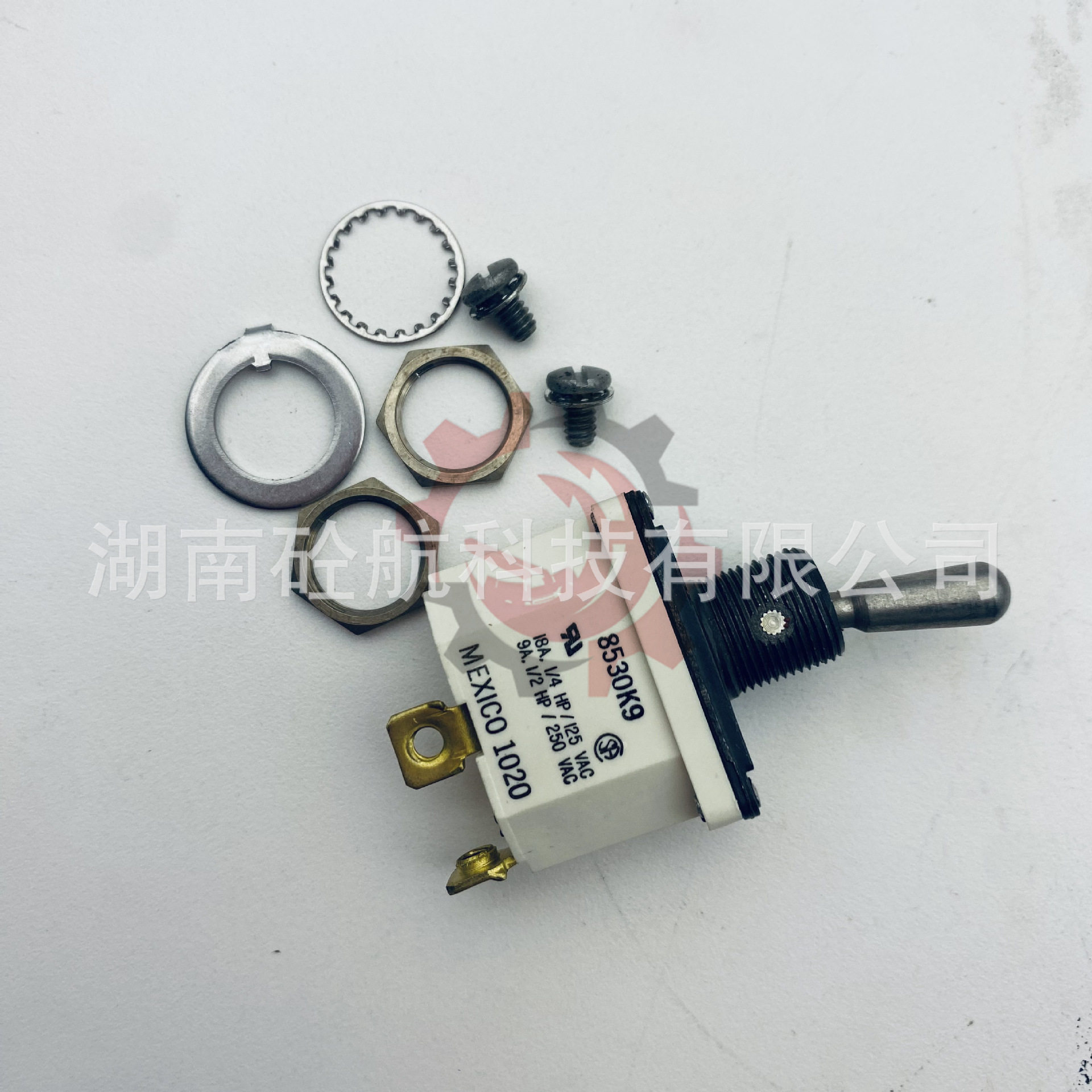 拨动开关钮子开关067032008 大象混凝土泵车专用零配件