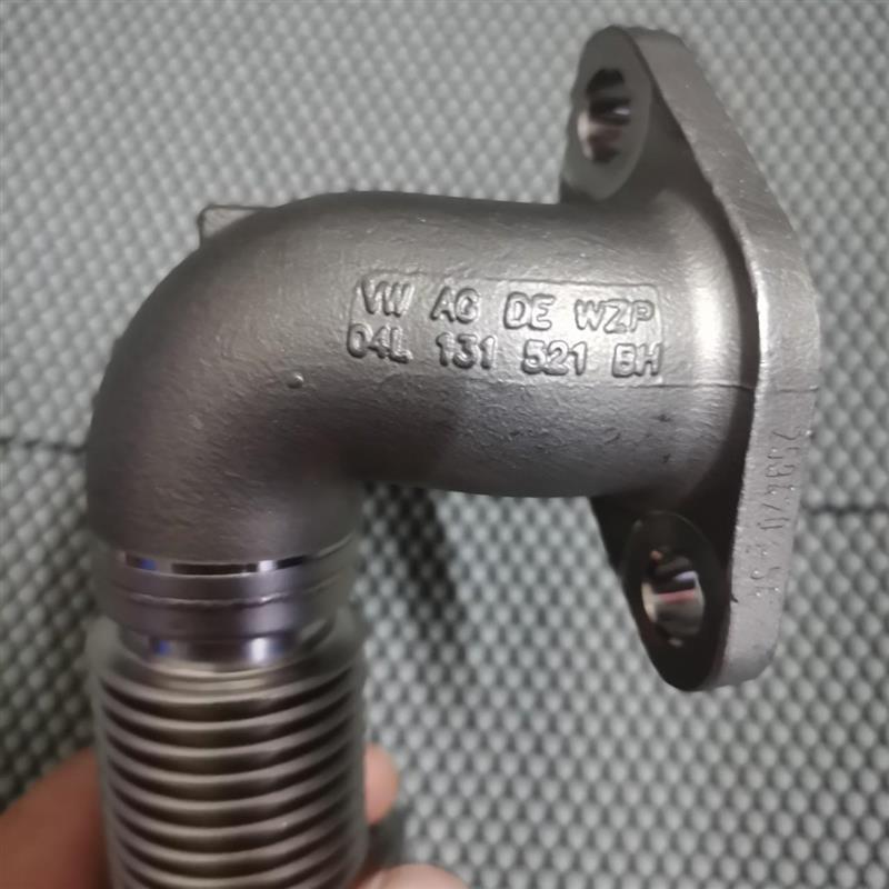 适配汽车EGR阀涡轮增压器水管适用于奥迪大众Crafter T6 04L13152