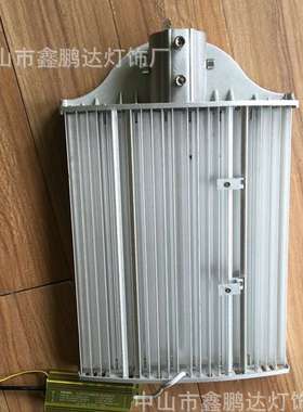 芯鹏达路灯56W98W154W168W182WLED路灯头平板路灯头LED铝材路灯