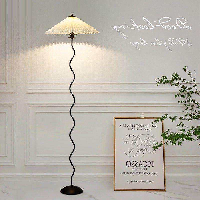 落地灯中古百褶灯日式客厅沙发灯具北欧简约现代卧室床头氛围台灯