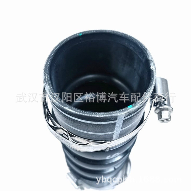 适用标致308CCRCZ207雪铁龙DS3 C4毕加索 中冷器连接管9687511280